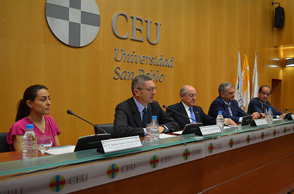 25 y 26 de junio de 2013. Los retos de la privacidad: innovación, derecho y seguridad