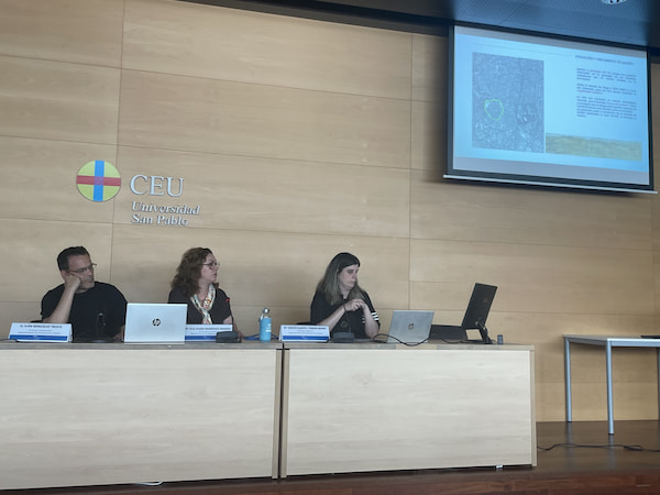 Conferencia Arquitectura y paisaje en Madrid - Cuesta Moyano - 1