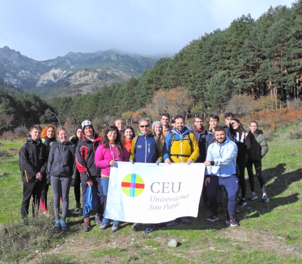 welcome week - hike day