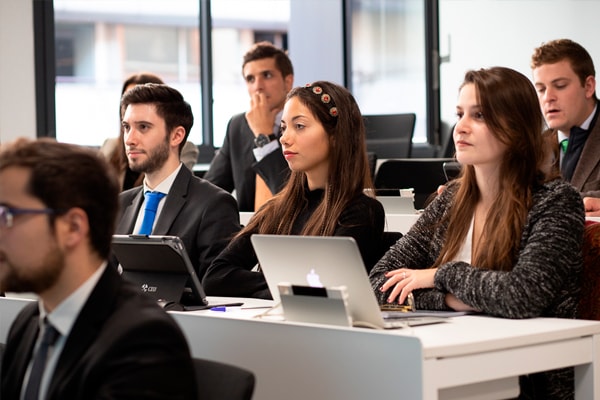 Compromiso con el empleo en la Universidad CEU San Pablo