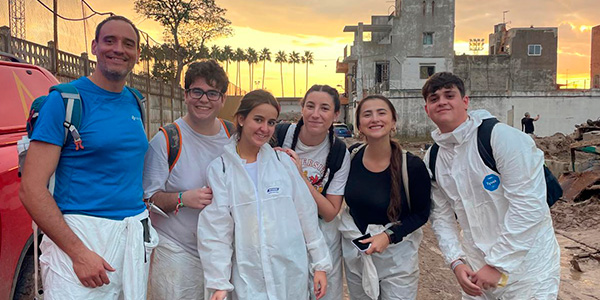 Voluntariado CEU San Pablo - Dana Valencia