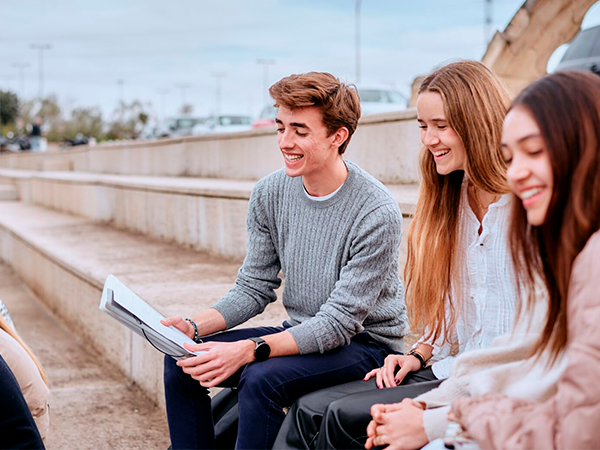 Bachelor of Laws Derecho - IDD