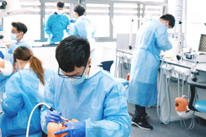 Instalaciones Medicina - Laboratorio Odontología