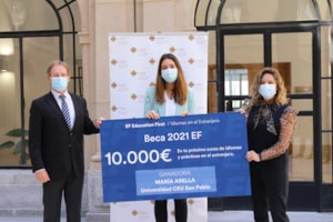 Premiada una alumna por EF Education First