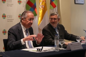 Julio Iglesias de Ussel: ""Empíricamente es falso que la familia se resquebraje en España"" 