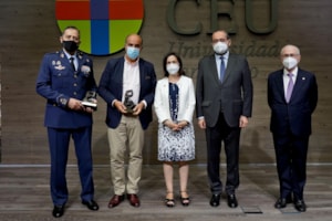 Premio a la labor de las Fuerzas Armadas y de los sanitarios españoles durante la pandemia