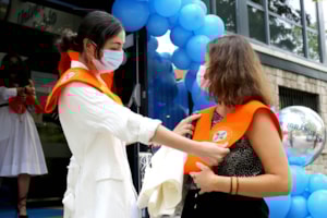 Toni Nadal, padrino de una graduación diferente, la de los #creadoresDeFuturo 