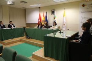 Alumnos de la Facultad de Derecho participan en un debate sobre el futuro de Europa 