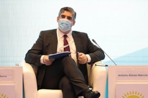 Antonio Alonso en el 30º aniversario de la independencia de Kazajstán