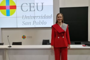 Ana Isabel de Luis, Primer Premio Nacional Fin de Carrera en Derecho  