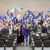 More than 200 incoming students bid farewell to the University - 14507