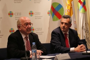Joaquín Almunia clausura el Congreso Internacional `La Transición española, 40 años después´