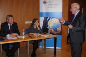 El poder judicial y la reforma de Estado, temas de la última sesión del Aula Política  