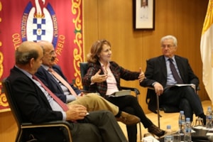 La presidenta de la FAPE pide que los medios sean conscientes de su servicio público 