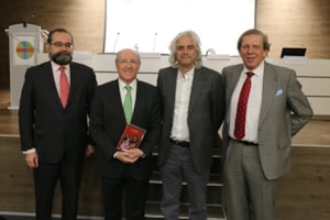 Presentado el documental 'One'