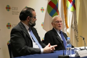 Conferencia del hispanista Stanley G. Payne