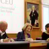 Acuerdo entre el CEU y LG - 15593