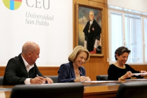 Acuerdo entre el CEU y LG