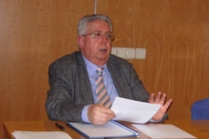 El Aula Política aborda la democracia y la unidad de la nación española 