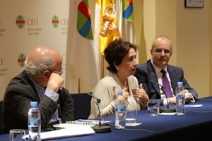 Victoria Prego apela a la información libre e independiente en el periodismo