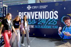 2.400 étudiants nationaux et internationaux se réunissent pour le Welcome Day