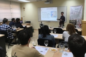 Finaliza el II Aula Cultural del Vino con una degustación de cava