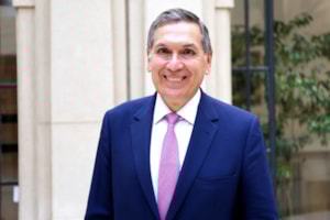 Doble reconocimiento a la excelencia médica