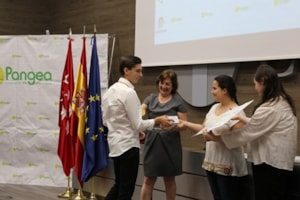 La Universidad acoge la entrega de premios del Concurso de Matemáticas Pangea 
