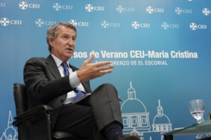 Alberto Núñez Feijóo insta a impulsar un plan de regeneración institucional y democrática