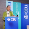 Alicia Latorre y la Federación Europea One of Us reciben el Premio CEU por la Vida - 18198