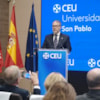 Director de INTEDE-CEU interviene desde atril