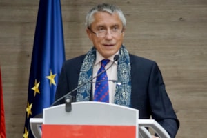 Melchor Miralles, padrino de Graduación de los Másteres CEU-TRACOR