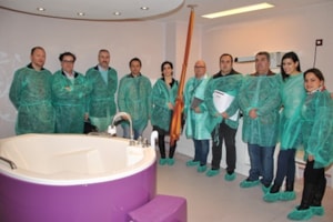 Alumnos del Master en Arquitectura, Organización y Gestión de Infraestructuras Hospitalarias visitan el Hospital de La Plana