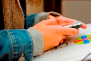 Expertos en comunicación política analizan las tendencias en la comunicación 2.0