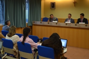 El Consejero de Asuntos Políticos de la embajada de la Federación de Rusia explica la posición rusa en relación a la crisis ucraniana