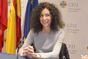 Leila Guerriero aconseja a los alumnos a tener una mirada en contra de lo previsible