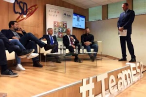 El profesor Luís Fernández participa en las Jornadas ‘Hay metas, hay salud, Hymovis’