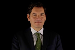 El profesor Gonzalo Sanz Magallón, ponente del Plan Estadístico Nacional para el período 2021-2024