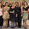 profesora alumno CEU invitados coctel firma moda