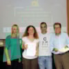 profesora CEU recibiendo diploma - 3669