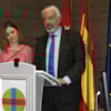profesor y alumna atril CEU
