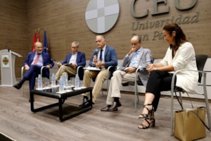 González Pons, Jauregui y Maura abordan en el CEU la respuesta de la Unión Europea frente a la crisis migratoria