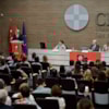 alumnos profesores Aula Magna graduacion