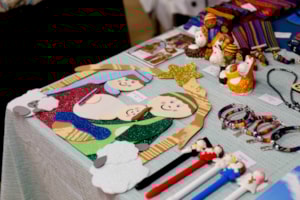 La Universidad celebra su tradicional Mercadillo Solidario en el Campus de Moncloa