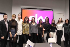 Sky reta a los alumnos del Máster CEU-Publicis a elaborar su nueva campaña publicitaria.