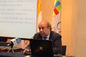 Expertos en ciberseguridad alertan de las amenazas del  mundo digital 