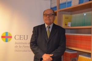 El profesor de Psicología  Francisco Molina clausura el Seminario Permanente sobre la Familia 