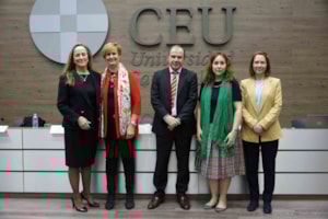 El CEU acoge a representantes de la embajada de Estados Unidos y el Club Americano de Madrid