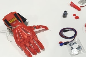 Funcionamiento de prótesis, ortesis y órganos biónicos en el curso 'Tecnología biónica en medicina’ 