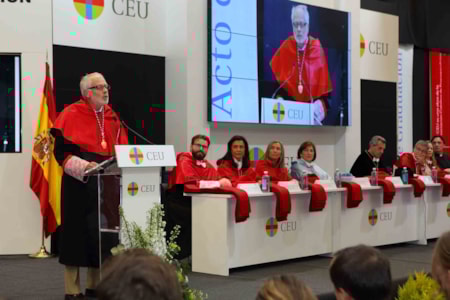 Pablo García Mexia Graduacion Derecho